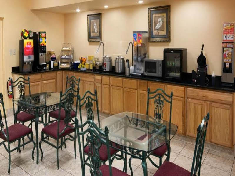谢尔比戴斯酒店 外观 照片
